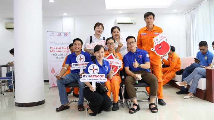 Hưởng ứng Tuần lễ hồng EVN, Tổng công ty Phát điện 2 góp gần 540 đơn vị máu